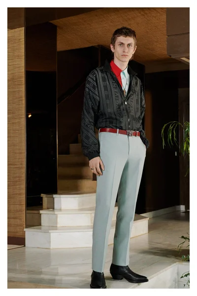 Look 3